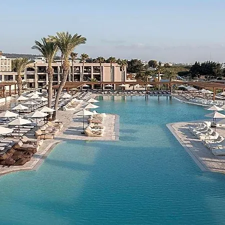 Ella Helea فندق 5*