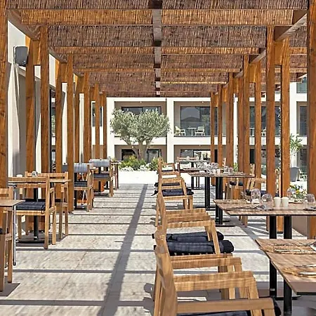 Ella Helea فندق Rhodes City